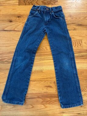 Wrangler Straight Leg Men's Jeans in Deep Blue Denim 10slim
